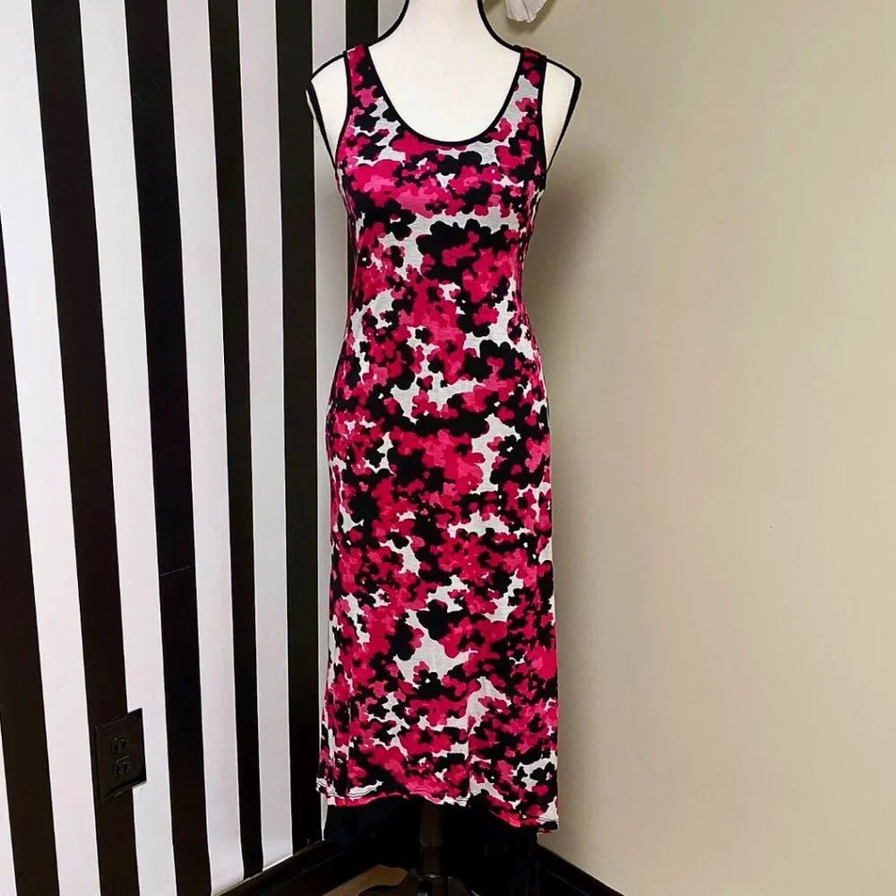 Kensie Pieces Pink, Black, White Maxi Dress Size X-Small— Preloved